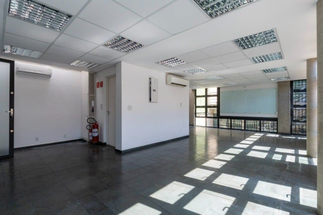 Edifício Residencial à Venda, 400 m² em Alto Da Lapa - São Paulo