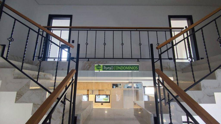Imagem Casa com 4 Quartos à Venda, 358 m² em Campo Comprido - Curitiba Imagem Casa com 4 Quartos à Venda, 358 m² em Campo Comprido - Curitiba