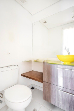 Imagem Apartamento com 3 Quartos à Venda, 72 m² em São João - Porto Alegre