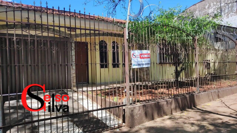 Imagem Casa com 3 Quartos à Venda, 340 m² em Zona 07 - Maringá Imagem Casa com 3 Quartos à Venda, 340 m² em Zona 07 - Maringá