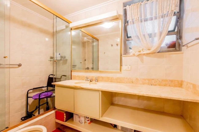 Imagem Imóvel com 4 Quartos à Venda, 165 m² em Higienópolis - São Paulo Imagem Imóvel com 4 Quartos à Venda, 165 m² em Higienópolis - São Paulo