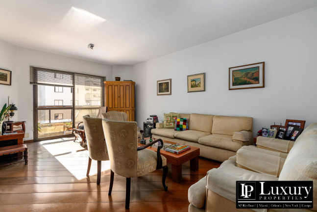 Imagem Apartamento com 3 Quartos à Venda, 147 m² em Moema - São Paulo Imagem Apartamento com 3 Quartos à Venda, 147 m² em Moema - São Paulo