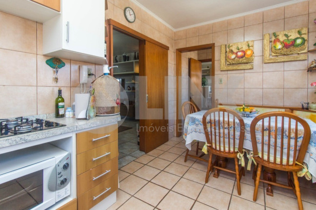 Imagem Casa com 3 Quartos à Venda, 155 m² em Vila Ipiranga - Porto Alegre