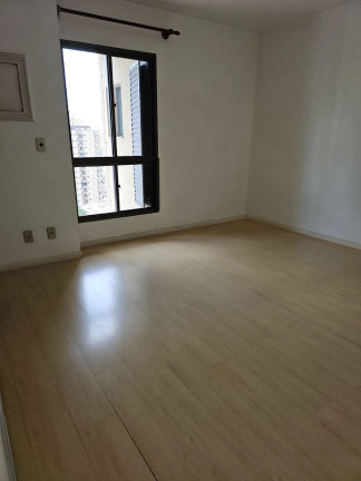 Imagem Cobertura com 4 Quartos à Venda, 547 m² em Centro - Itajaí