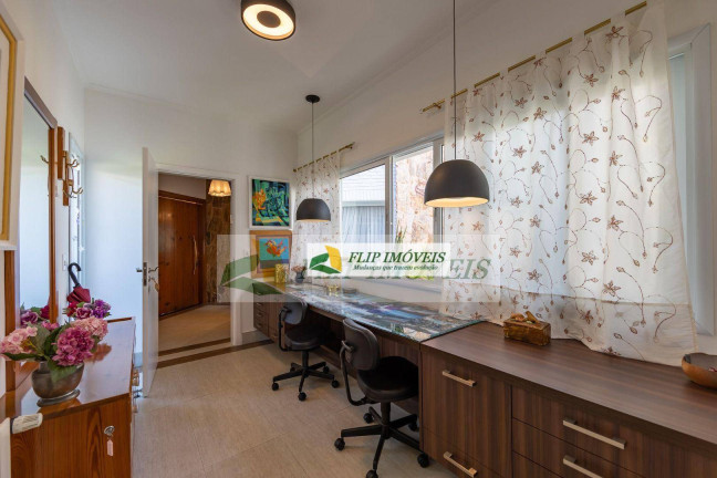 Imagem Casa com 4 Quartos à Venda, 438 m² em Chácaras Alpina - Valinhos