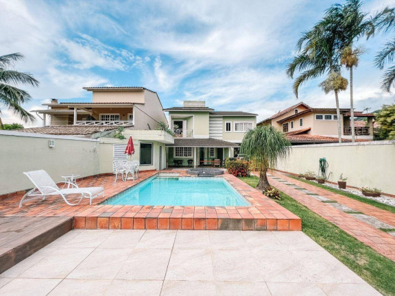 Imagem Casa com 4 Quartos à Venda, 360 m² em Itaipu - Niterói Imagem Casa com 4 Quartos à Venda, 360 m² em Itaipu - Niterói