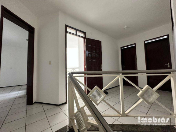 Imagem Casa com 4 Quartos à Venda, 163 m² em Sapiranga - Fortaleza Imagem Casa com 4 Quartos à Venda, 163 m² em Sapiranga - Fortaleza