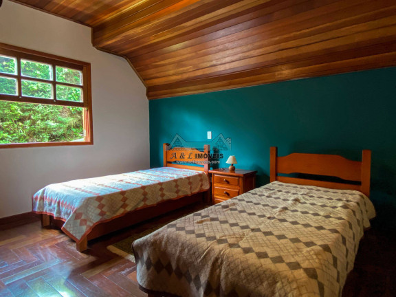 Imagem Casa com 6 Quartos à Venda, 300 m² em Alto Capivari - Campos Do Jordão