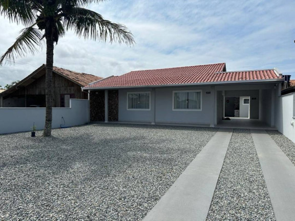Casa com 3 Quartos à Venda, 130 m² em Centro - Balneário Barra Do Sul