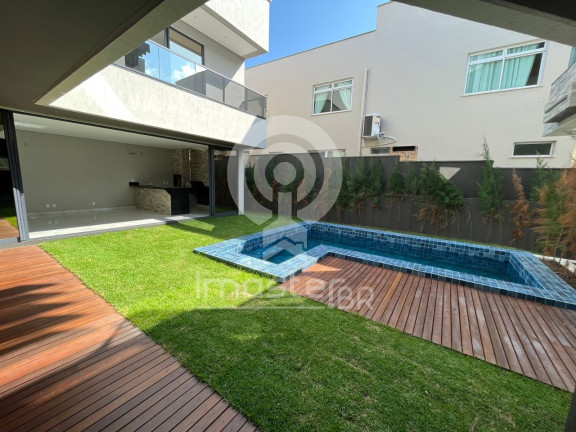 Imagem Casa com 5 Quartos à Venda, 433 m² em Cararu - Eusébio