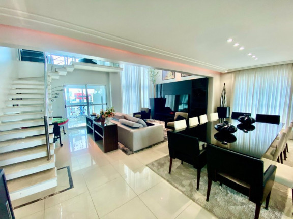 Imagem Apartamento com 3 Quartos à Venda, 252 m² em Centro - Balneário Camboriú Imagem Apartamento com 3 Quartos à Venda, 252 m² em Centro - Balneário Camboriú