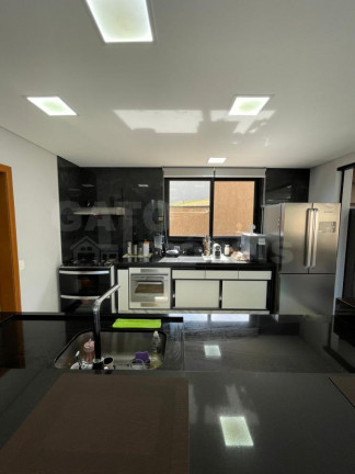 Imagem Casa com 3 Quartos à Venda, 440 m² em Tamboré - Santana De Parnaíba Imagem Casa com 3 Quartos à Venda, 440 m² em Tamboré - Santana De Parnaíba