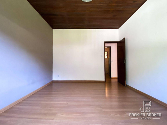 Imagem Casa com 3 Quartos à Venda, 88 m² em Barra Do Imbuí - Teresópolis