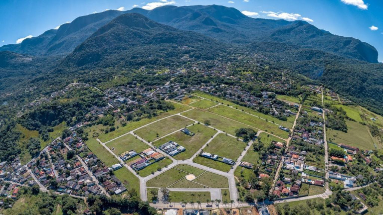 Imagem Terreno à Venda, 360 m² em Cotia - Guapimirim