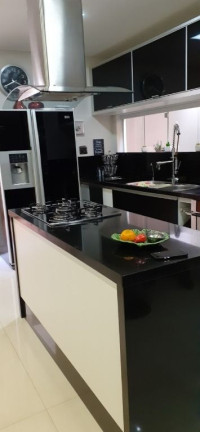 Imagem Sobrado com 4 Quartos à Venda, 310 m² em Vila Assunção - Santo André Imagem Sobrado com 4 Quartos à Venda, 310 m² em Vila Assunção - Santo André