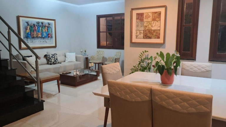 Imagem Casa com 4 Quartos à Venda, 220 m² em Buraquinho - Lauro De Freitas Imagem Casa com 4 Quartos à Venda, 220 m² em Buraquinho - Lauro De Freitas
