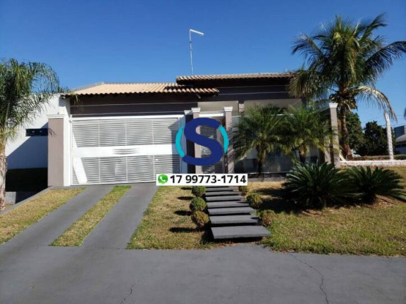 Imagem Casa com 2 Quartos à Venda, 242 m² em Centro - Macedônia Imagem Casa com 2 Quartos à Venda, 242 m² em Centro - Macedônia
