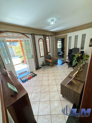Imagem Casa com 4 Quartos à Venda, 495 m² em Village Da Praia - Guarapari