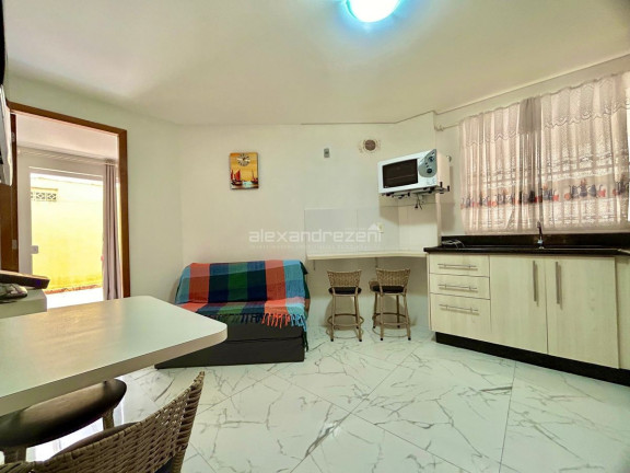 Imagem Apartamento com 1 Quarto à Venda, 40 m² em Bombas - Bombinhas