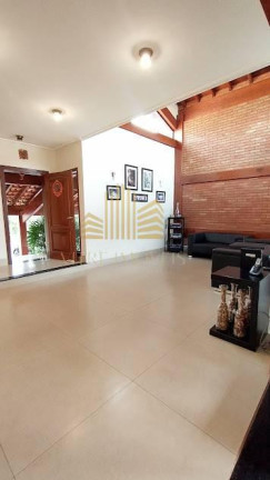 Imagem Casa com 3 Quartos à Venda, 281 m²