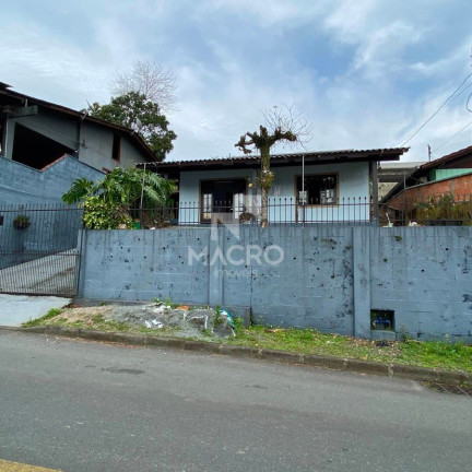 Imagem Casa com 3 Quartos à Venda, 120 m² em Vila Lenzi - Jaraguá Do Sul
