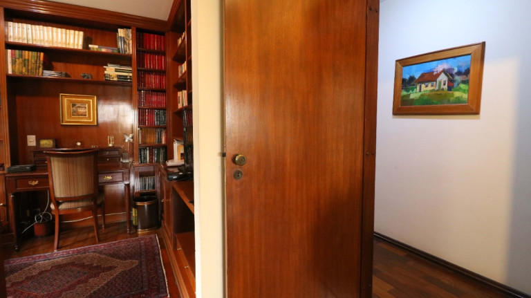 Imagem Apartamento com 3 Quartos à Venda, 200 m² em Campo Belo - São Paulo
