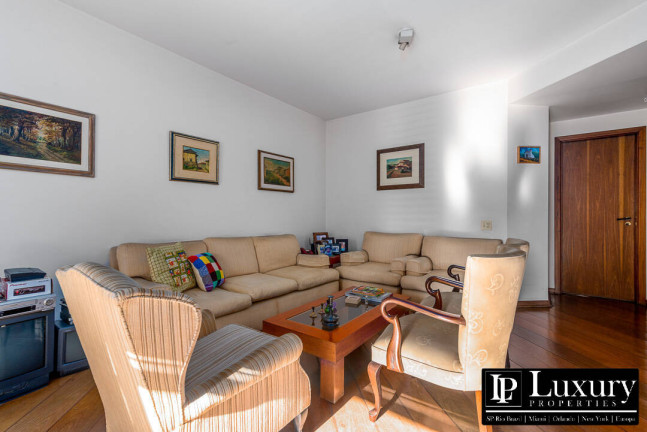 Imagem Apartamento com 3 Quartos à Venda, 147 m² em Moema - São Paulo Imagem Apartamento com 3 Quartos à Venda, 147 m² em Moema - São Paulo