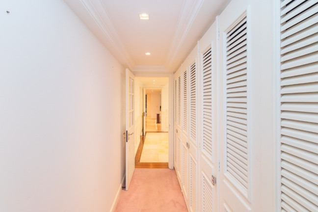 Imagem Apartamento com 3 Quartos à Venda, 309 m² em Auxiliadora - Porto Alegre Imagem Apartamento com 3 Quartos à Venda, 309 m² em Auxiliadora - Porto Alegre