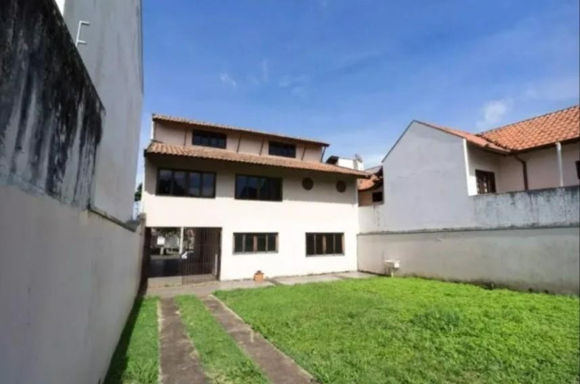 Imagem Casa com 3 Quartos à Venda, 308 m² em Santa Quitéria - Curitiba Imagem Casa com 3 Quartos à Venda, 308 m² em Santa Quitéria - Curitiba