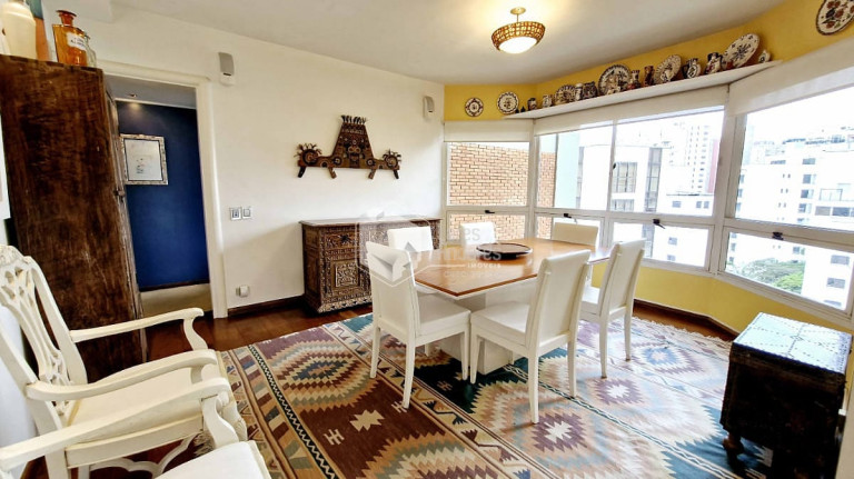 Imagem Apartamento com 3 Quartos à Venda, 201 m² em Real Parque - São Paulo Imagem Apartamento com 3 Quartos à Venda, 201 m² em Real Parque - São Paulo