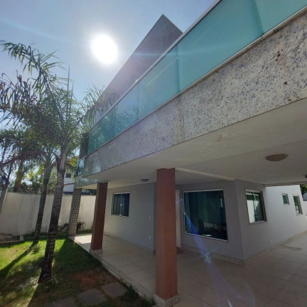 Casa com 4 Quartos à Venda, 250 m² em Praia Do Morro - Guarapari