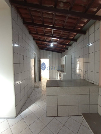 Imagem Casa com 3 Quartos à Venda, 200 m² em Maracanã - Anápolis