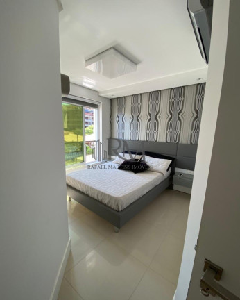 Imagem Apartamento com 3 Quartos à Venda, 156 m² em Jurerê - Florianópolis