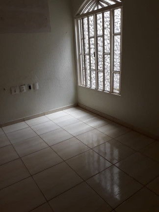 Imagem Casa com 3 Quartos à Venda, 300 m² em Taguatinga Sul (taguatinga) - Brasília Imagem Casa com 3 Quartos à Venda, 300 m² em Taguatinga Sul (taguatinga) - Brasília