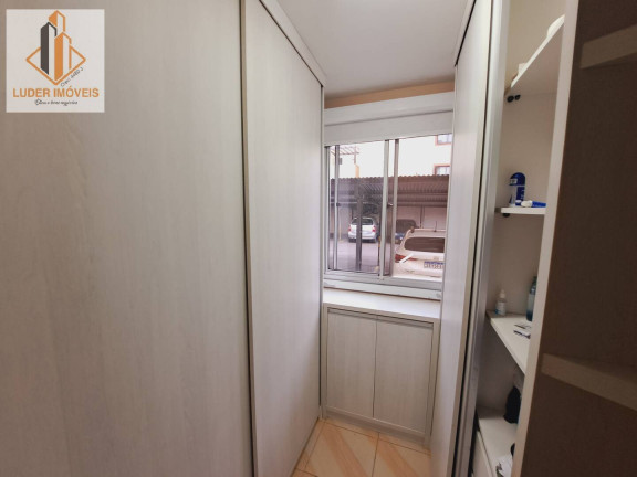 Imagem Apartamento com 3 Quartos à Venda, 50 m² em Fazendinha - Curitiba