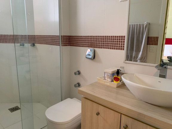 Imagem Apartamento com 4 Quartos à Venda, 183 m² em Agronômica - Florianópolis