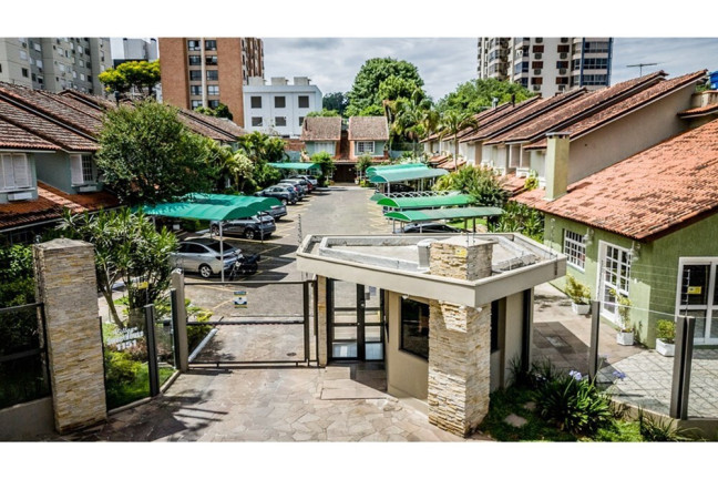 Imagem Casa com 2 Quartos à Venda, 80 m² em Tristeza - Porto Alegre