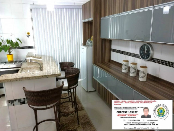 Imagem Sobrado com 4 Quartos à Venda, 300 m² em Macuco - Santos