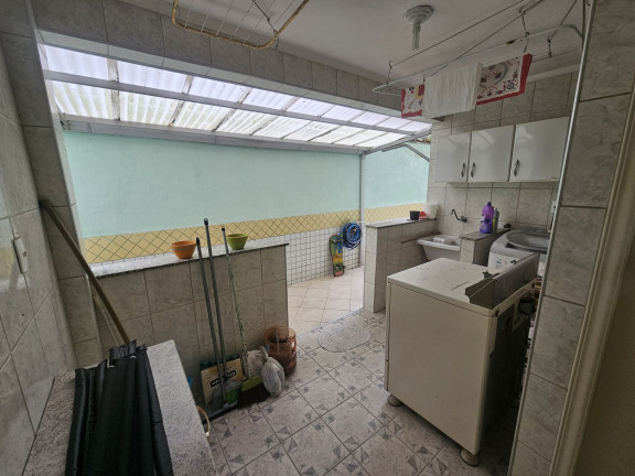 Imagem Casa com 4 Quartos à Venda, 285 m² em Embaré - Santos