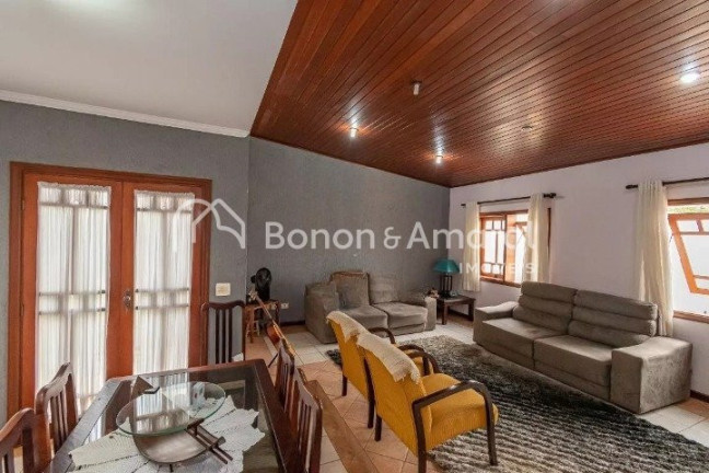 Casa com 4 Quartos à Venda, 357 m² em Jardim Santa Genebra - Campinas