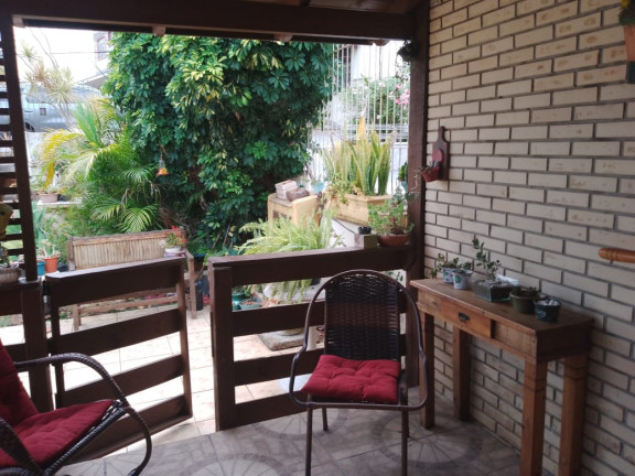 Imagem Casa com 3 Quartos à Venda, 120 m² em Jd Sabará - Porto Alegre