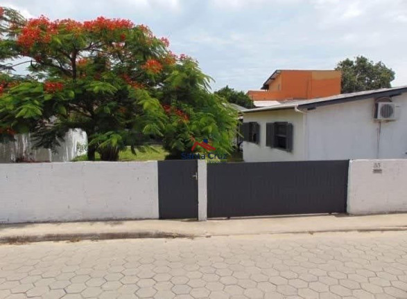 Imagem Casa com 5 Quartos à Venda, 420 m² em São João Do Rio Vermelho - Florianópolis