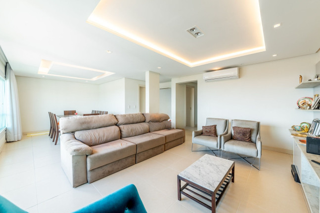 Imagem Apartamento com 3 Quartos à Venda, 123 m² em Petrópolis - Porto Alegre