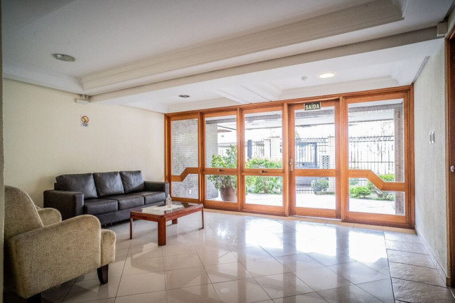 Imagem Apartamento com 2 Quartos à Venda, 83 m² em Sarandi - Porto Alegre