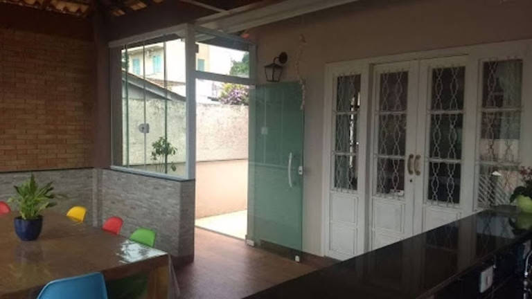 Imagem Casa com 2 Quartos à Venda, 100 m² em Jardim Maristela - Atibaia Imagem Casa com 2 Quartos à Venda, 100 m² em Jardim Maristela - Atibaia