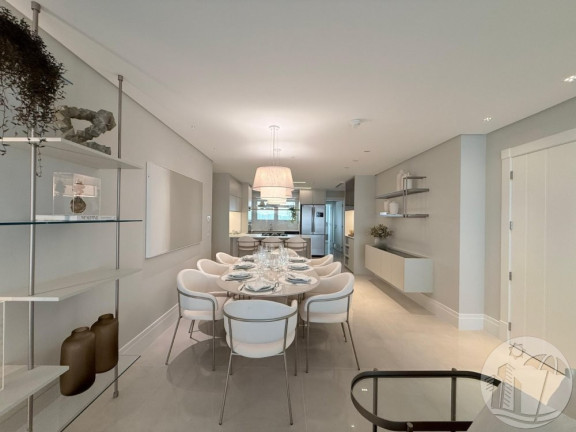 Imagem Apartamento com 4 Quartos à Venda, 196 m² em Centro - Balneário Camboriú