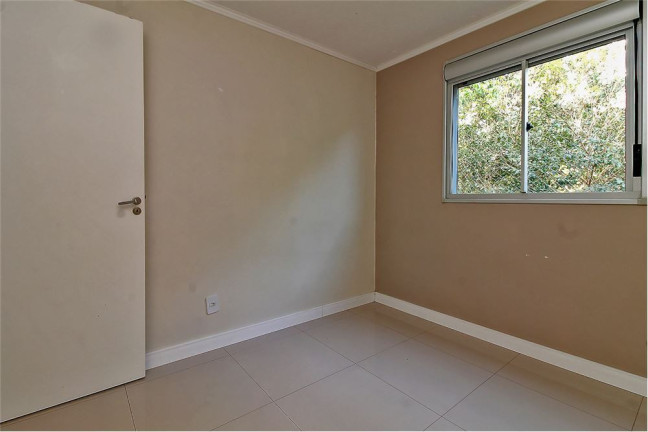Imagem Imóvel com 2 Quartos à Venda, em Vila Nova - Porto Alegre Imagem Imóvel com 2 Quartos à Venda, em Vila Nova - Porto Alegre