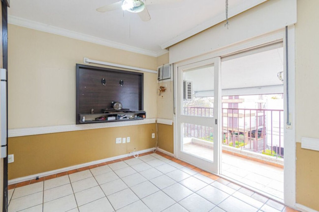 Imagem Imóvel com 3 Quartos à Venda, 110 m² em Petrópolis - Porto Alegre Imagem Imóvel com 3 Quartos à Venda, 110 m² em Petrópolis - Porto Alegre