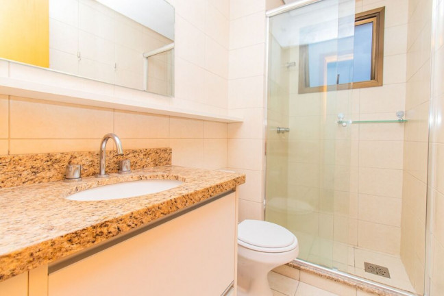 Imagem Apartamento com 2 Quartos à Venda, 65 m² em Passo Da Areia - Porto Alegre