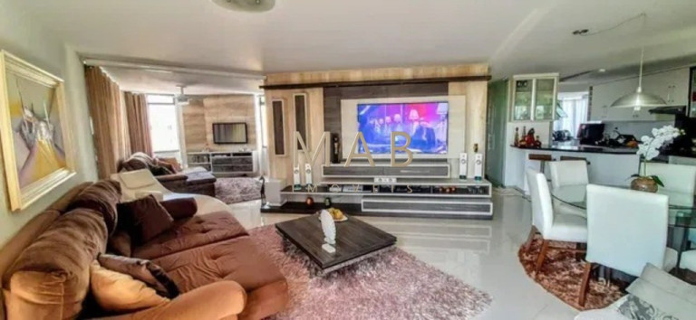 Imagem Cobertura com 3 Quartos à Venda, 231 m² em Canasvieiras - Florianópolis Imagem Cobertura com 3 Quartos à Venda, 231 m² em Canasvieiras - Florianópolis